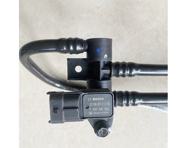 carbon tank solenoid valve outlet pipe